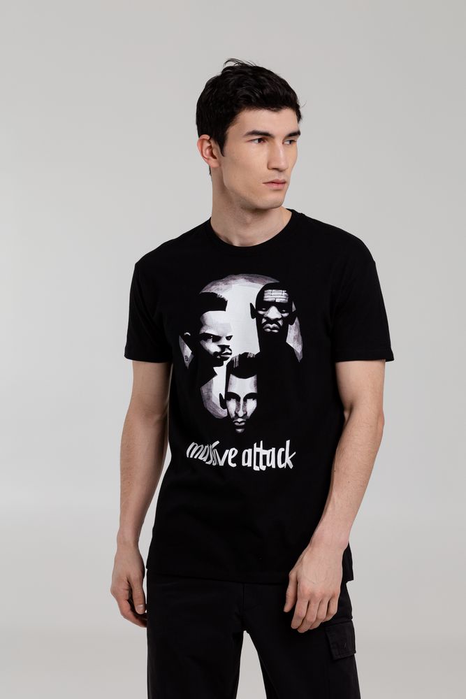 Футболка «Меламед. Massive Attack», черная, S
