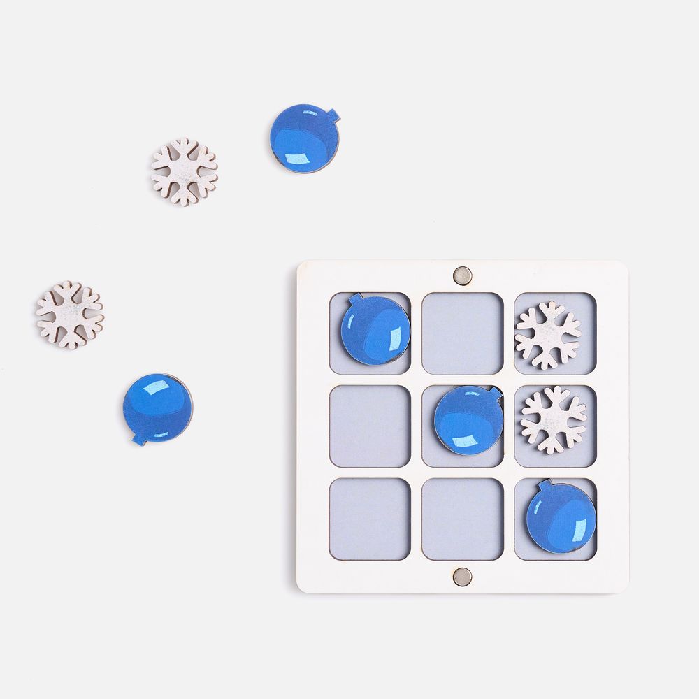 Игра крестики-нолики Criss Cross, Игра крестики-нолики «Criss Cross. Снегошарики»